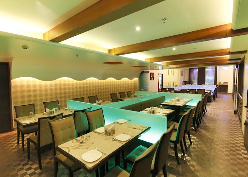 Maharashtra Nashik Food & Dining