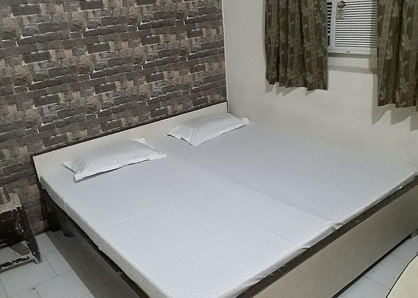 Uttar Pradesh Agra Standard NON AC Room