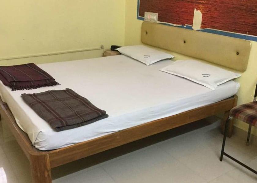 Andhra Pradesh Anantapur Deluxe AC Room