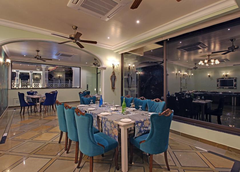 Rajasthan Udaipur Food & Dining