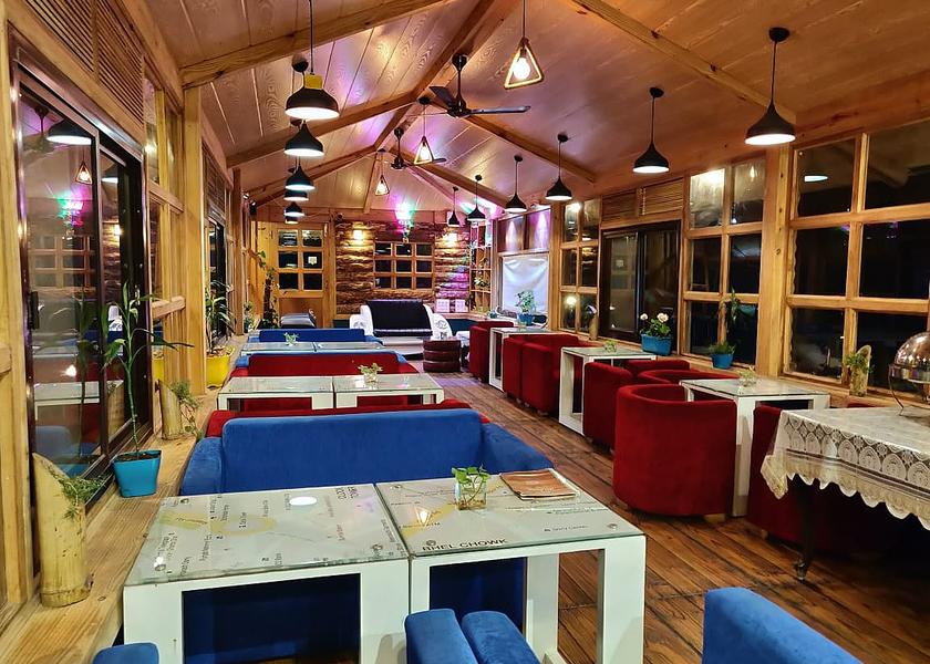 Uttarakhand Mussoorie Food & Dining