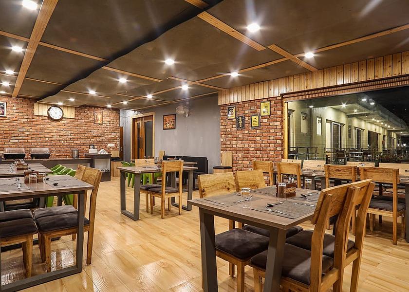 Uttarakhand Mussoorie Food & Dining