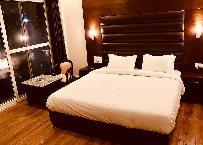 Uttarakhand Mussoorie Deluxe Room
