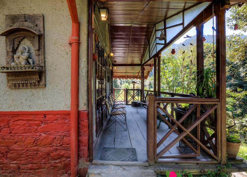 Uttarakhand Nainital jungle Lore Birding  Lodge