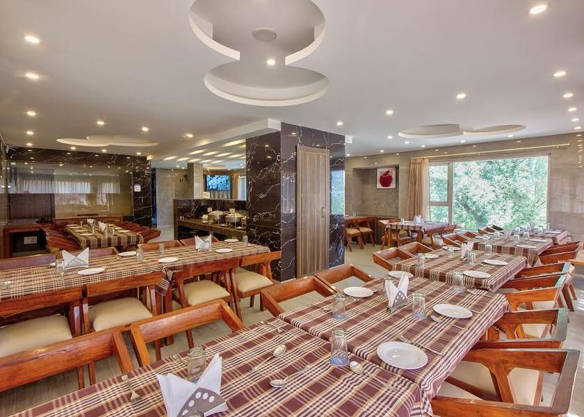 Himachal Pradesh Manali Dining Area