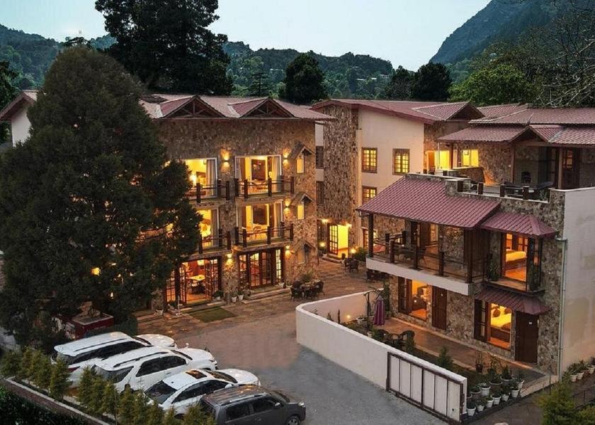Uttarakhand Nainital Hotel Exterior