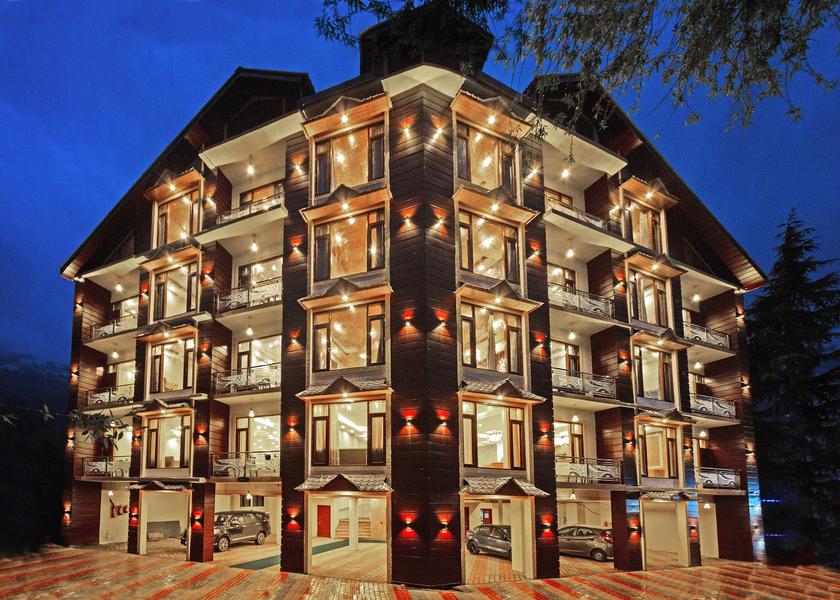 Himachal Pradesh Manali Hotel Exterior