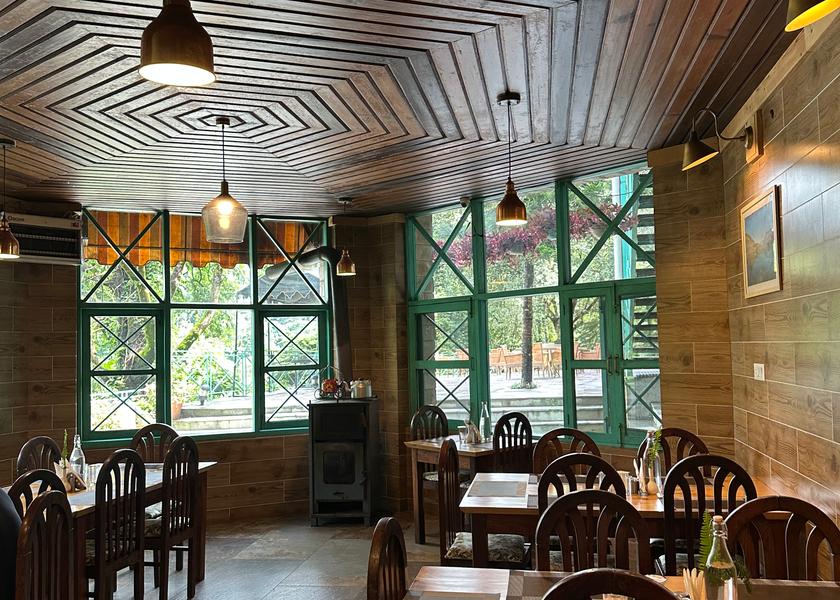 Uttarakhand Nainital Food & Dining