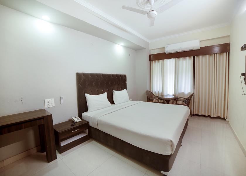 Uttarakhand Haridwar Double Bed AC Room