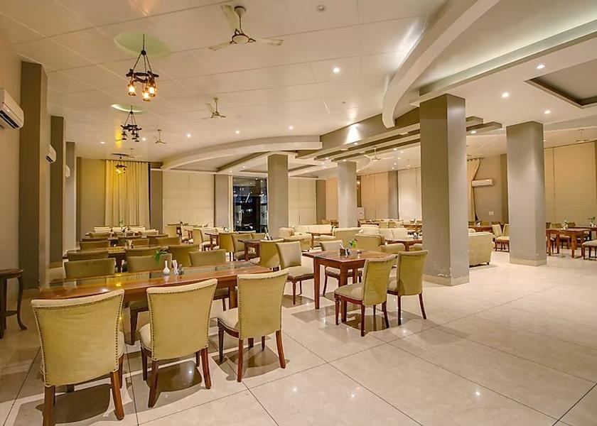Uttarakhand Dhikuli Dining Area