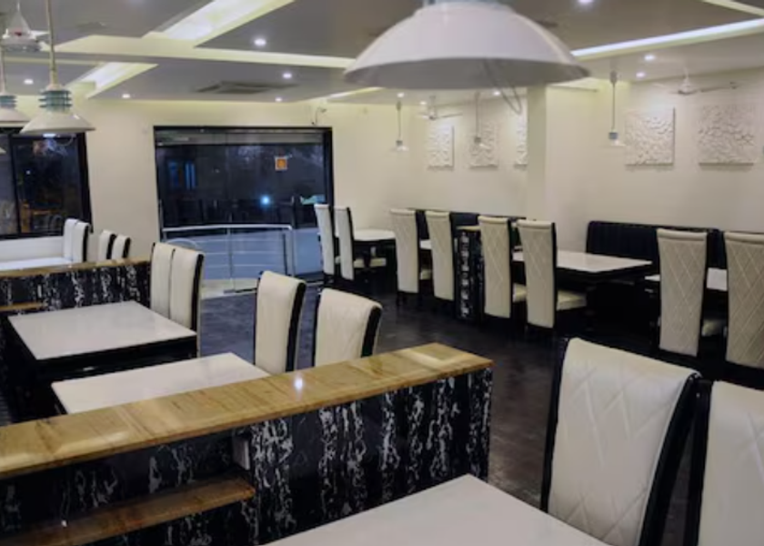 Maharashtra Jalgaon Food & Dining