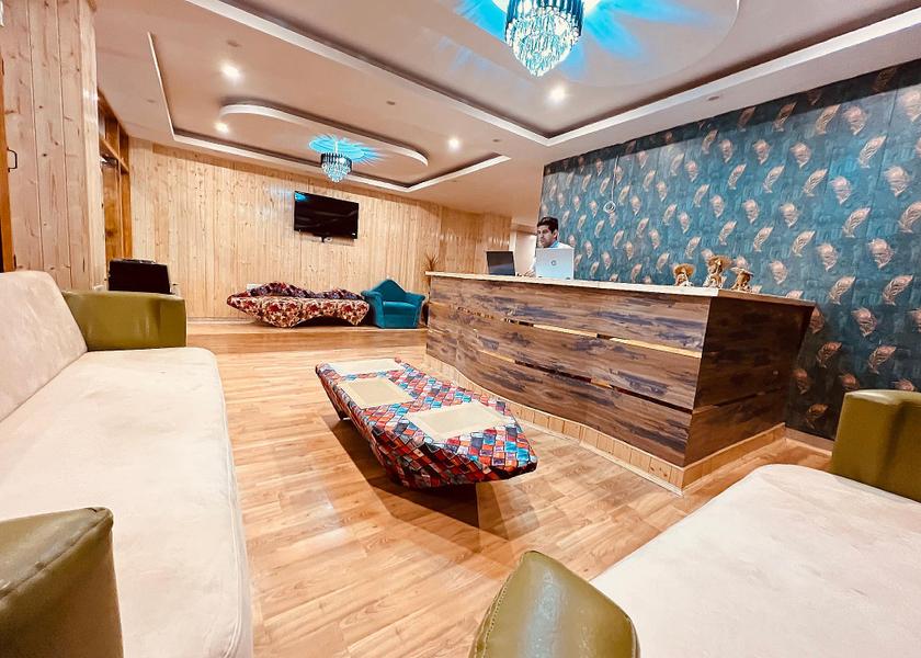 Himachal Pradesh Manali Lobby