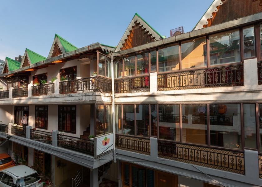 Uttarakhand Nainital Hotel Exterior