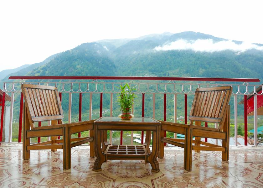 Himachal Pradesh Manali Duplex room with Kitchen