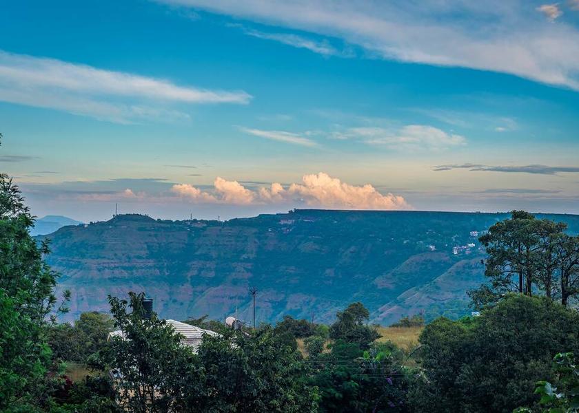 Maharashtra Panchgani Hotel View