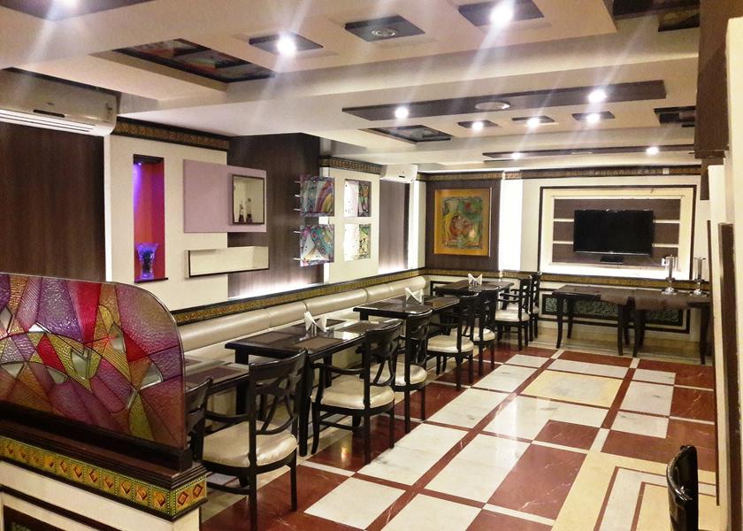 Uttarakhand Dehradun Food & Dining
