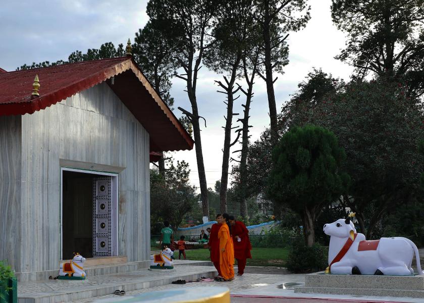 Uttarakhand Ranikhet Hotel Exterior