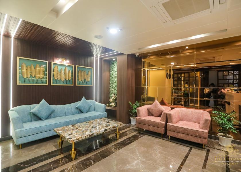 Uttar Pradesh Varanasi Public Areas