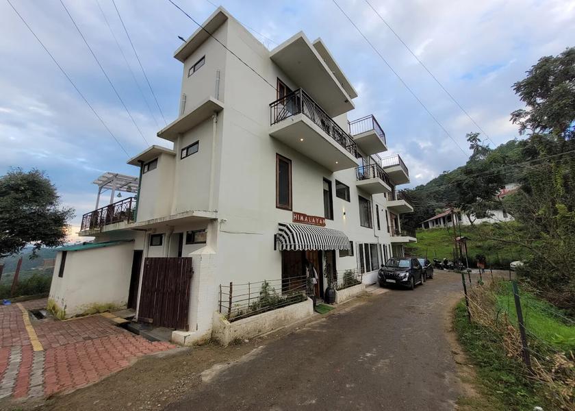 Uttarakhand Ranikhet Hotel Exterior