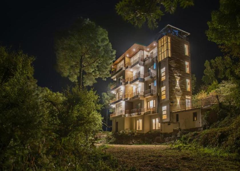 Himachal Pradesh Parwanoo Hotel View