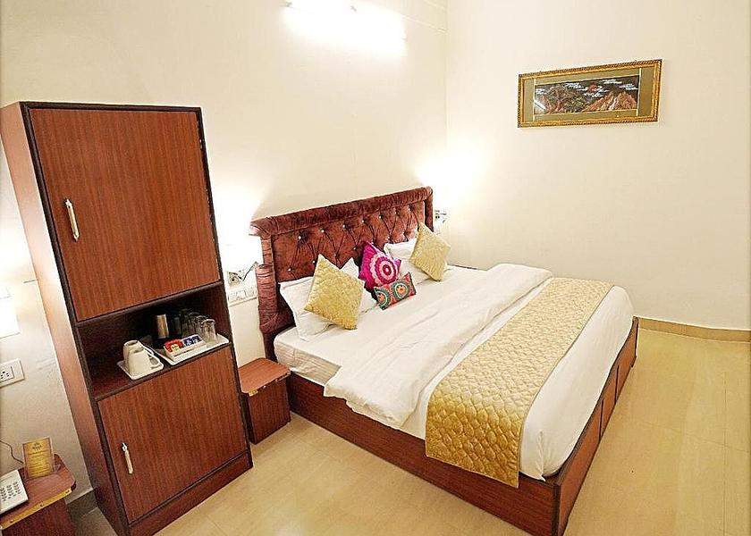 Uttarakhand Rishikesh Family Room