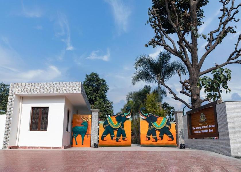 Uttarakhand Rishikesh Hotel Exterior