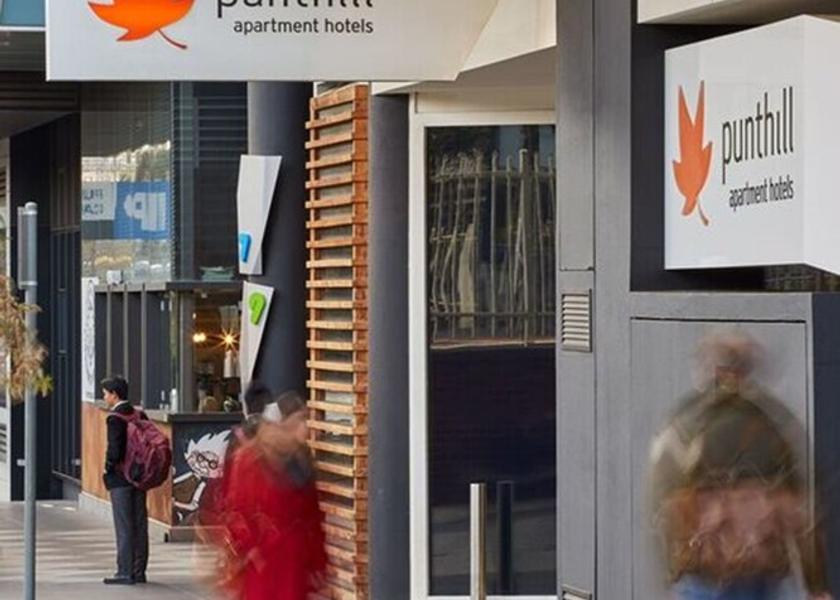 Victoria Melbourne Property entrance