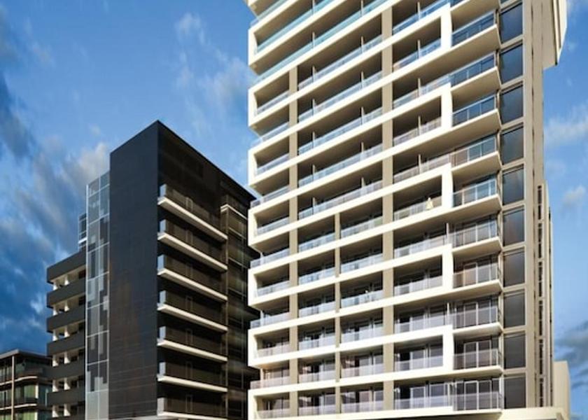 Victoria Melbourne Exterior