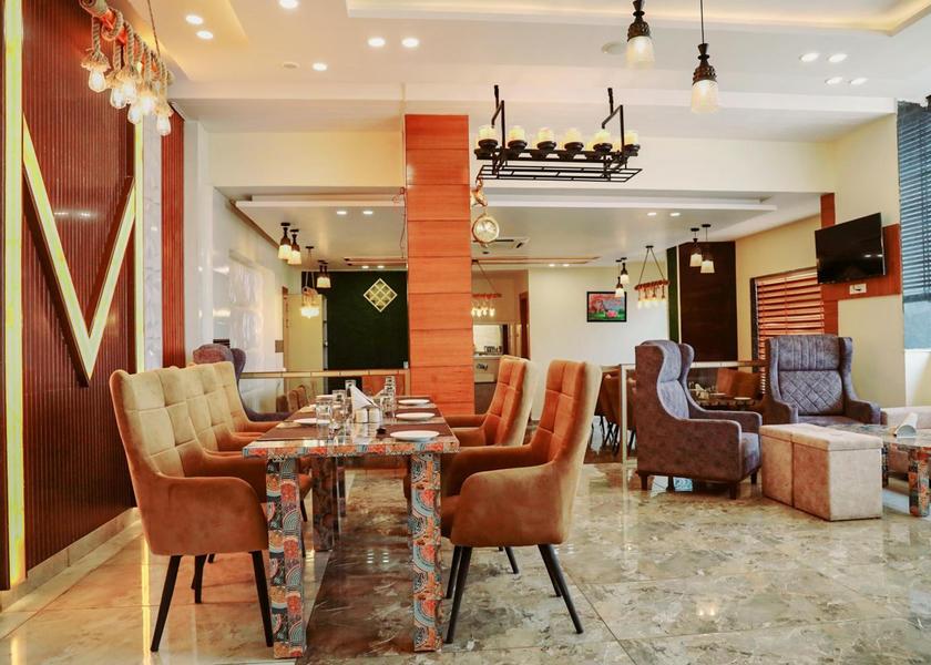 Uttarakhand Dehradun Food & Dining