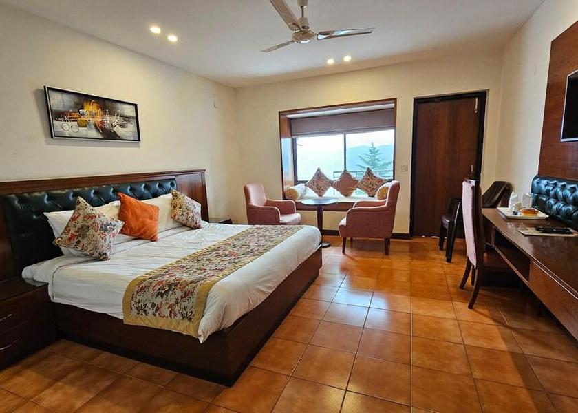 Uttarakhand Ranikhet Superior Deluxe Room