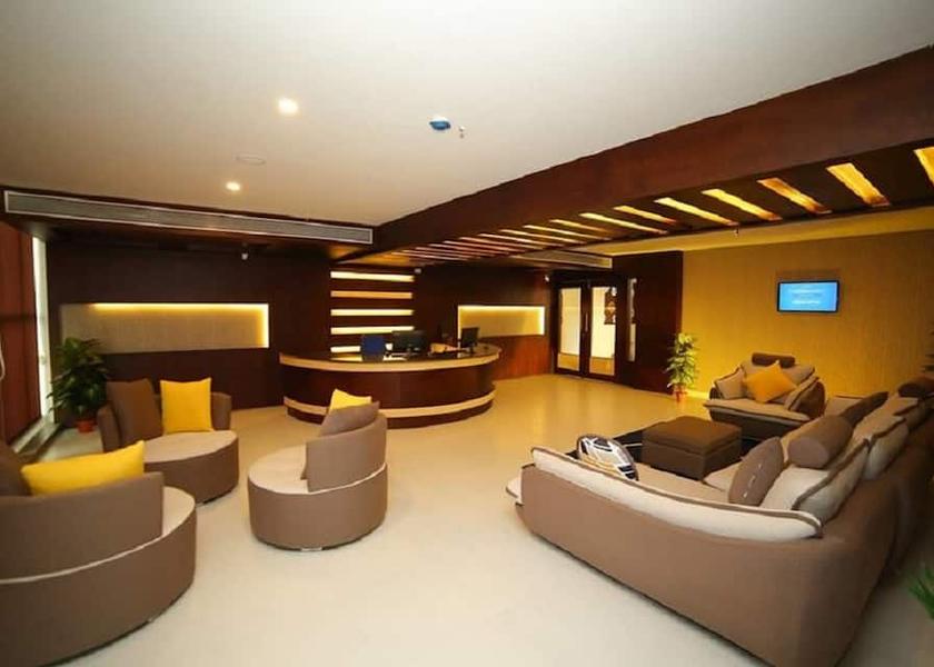 Kerala Perintalmanna Lobby Sitting Area