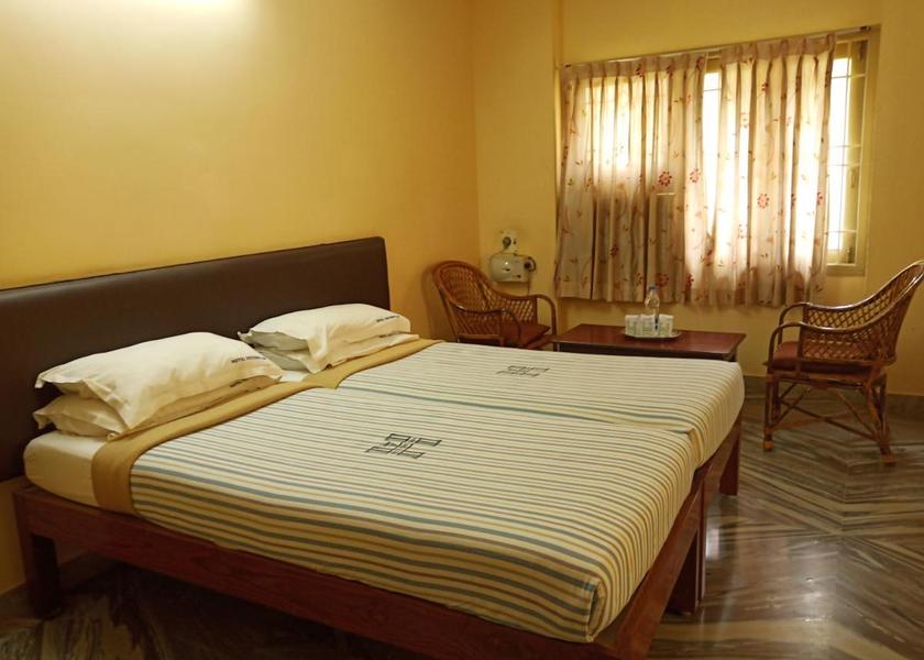 Tamil Nadu Thanjavur Executive Double Bed