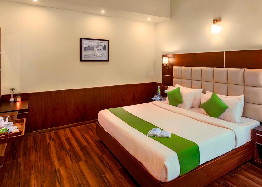 Tamil Nadu Ooty Deluxe Room