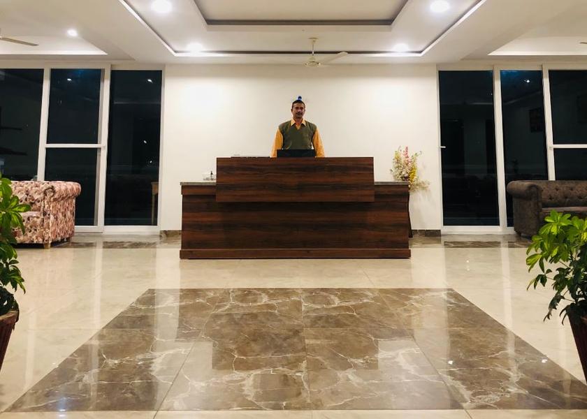 Himachal Pradesh Chail Public Areas