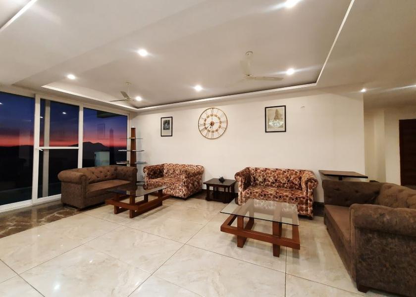 Himachal Pradesh Chail Public Areas