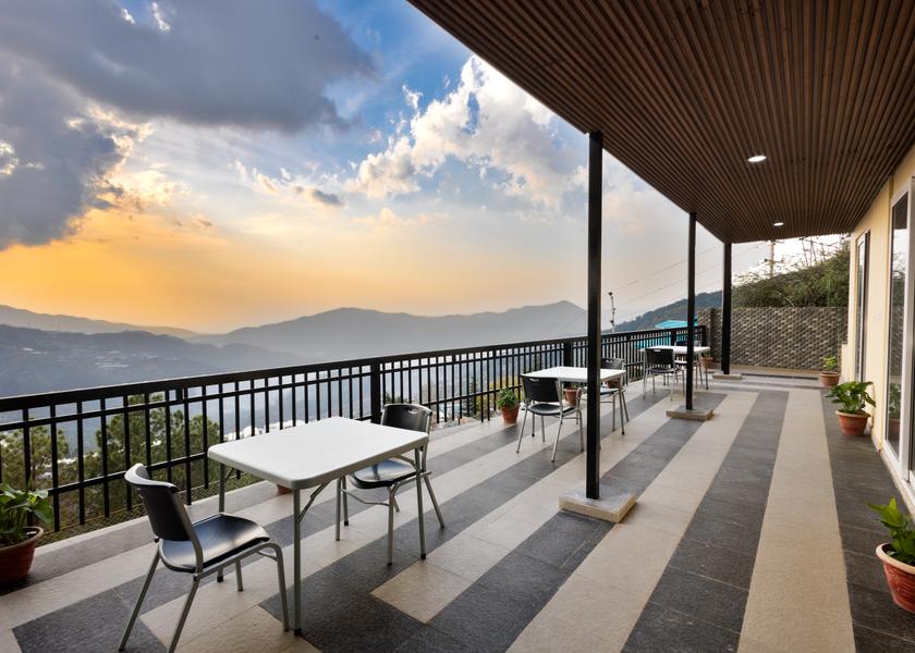 Himachal Pradesh Chail Hotel View