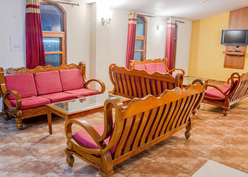 Himachal Pradesh Chail Public Areas