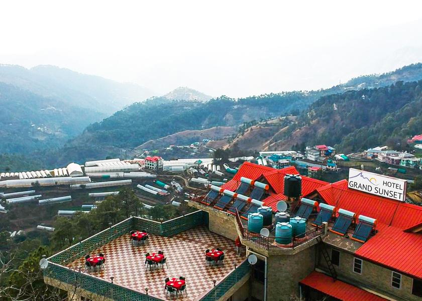 Himachal Pradesh Chail Hotel View