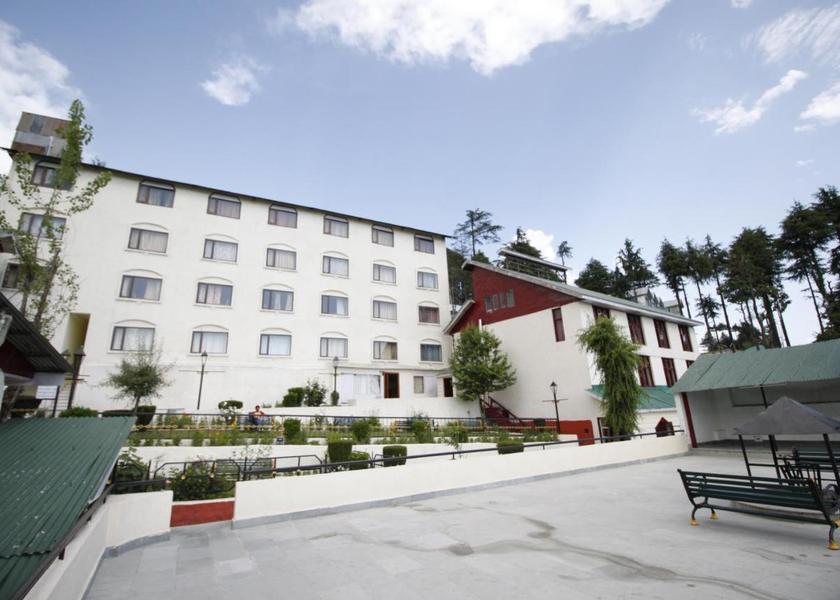 Jammu and Kashmir Patnitop Hotel Exterior