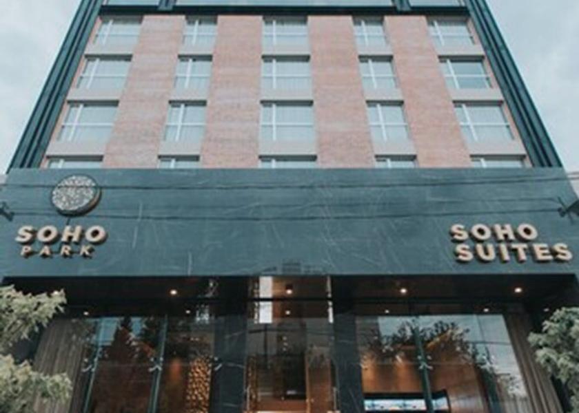 Cordoba San Francisco Facade