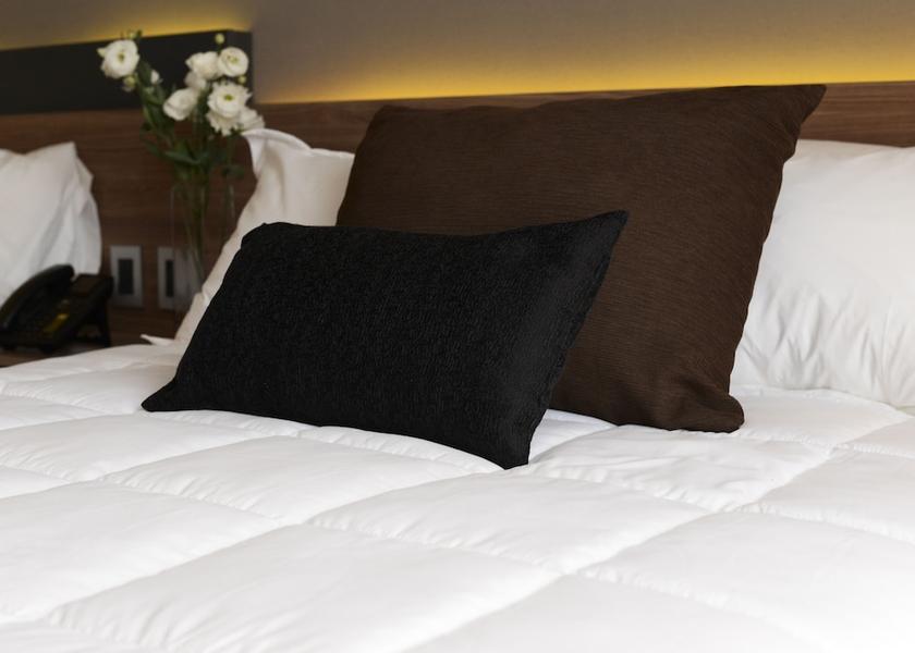 Cordoba San Francisco Room