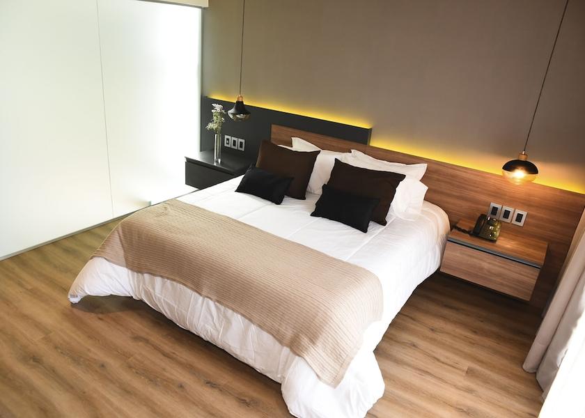 Cordoba San Francisco Room