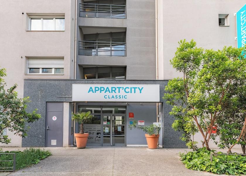 Auvergne-Rhone-Alpes Villeurbanne Facade