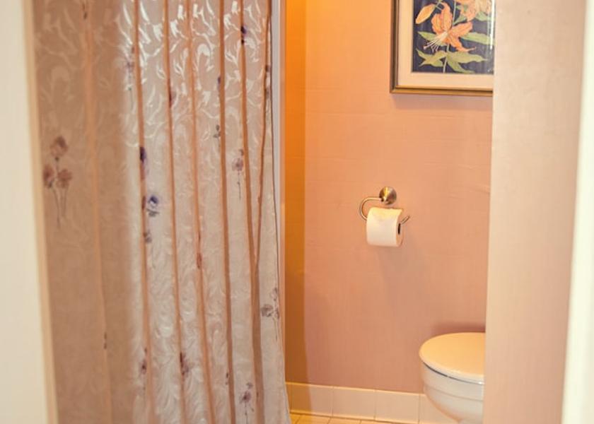 West Virginia Charles Town Bathroom