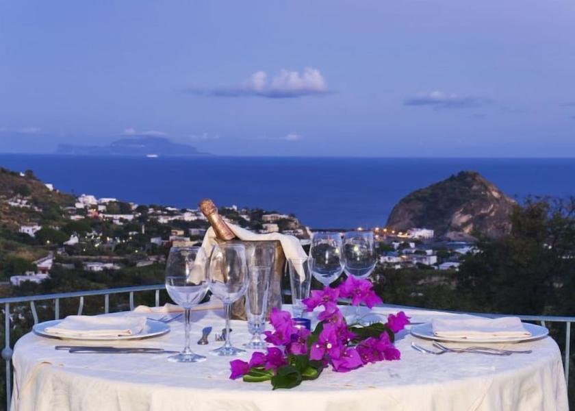 Campania Forio d'Ischia Beach/Ocean View