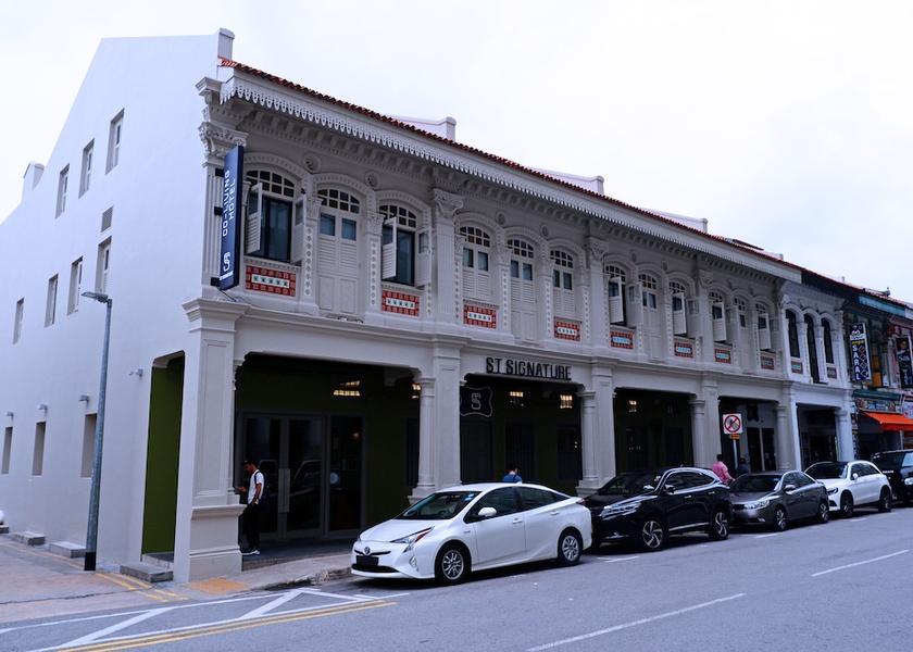  Singapore Front of property