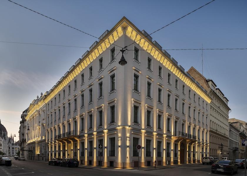  Budapest Exterior Detail
