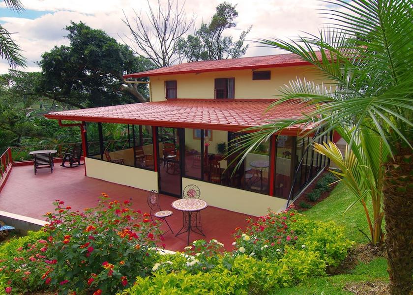 Alajuela Grecia Reception