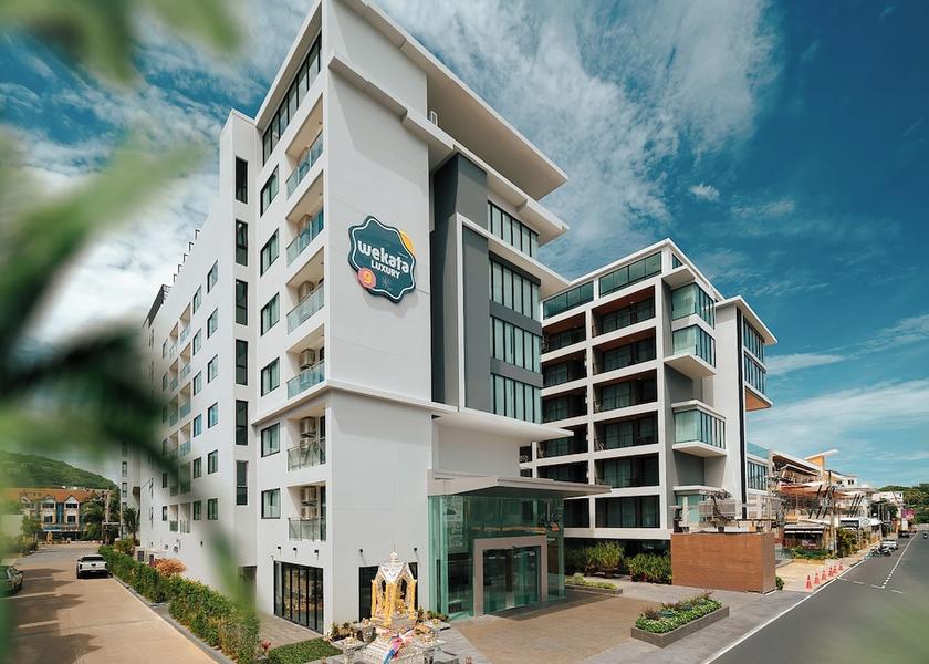 Phuket Province Karon Front of property