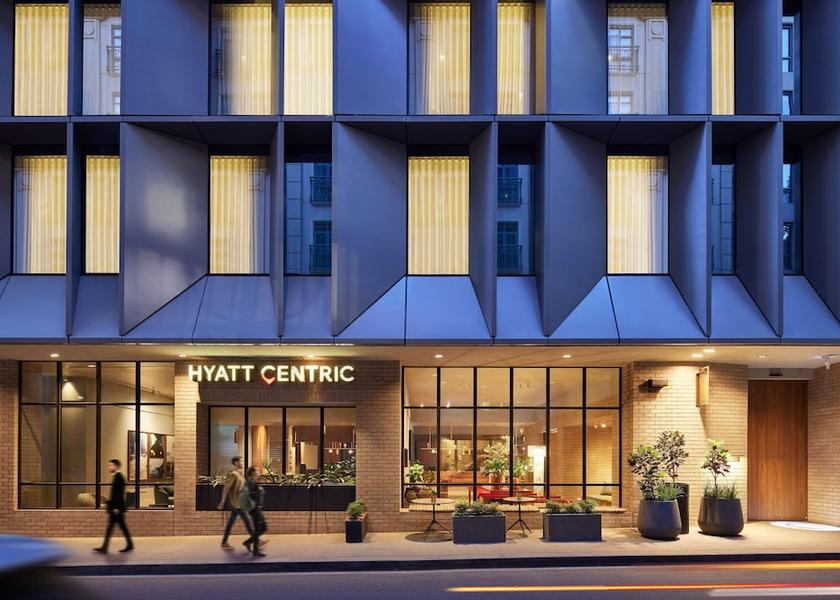 Victoria Melbourne Exterior